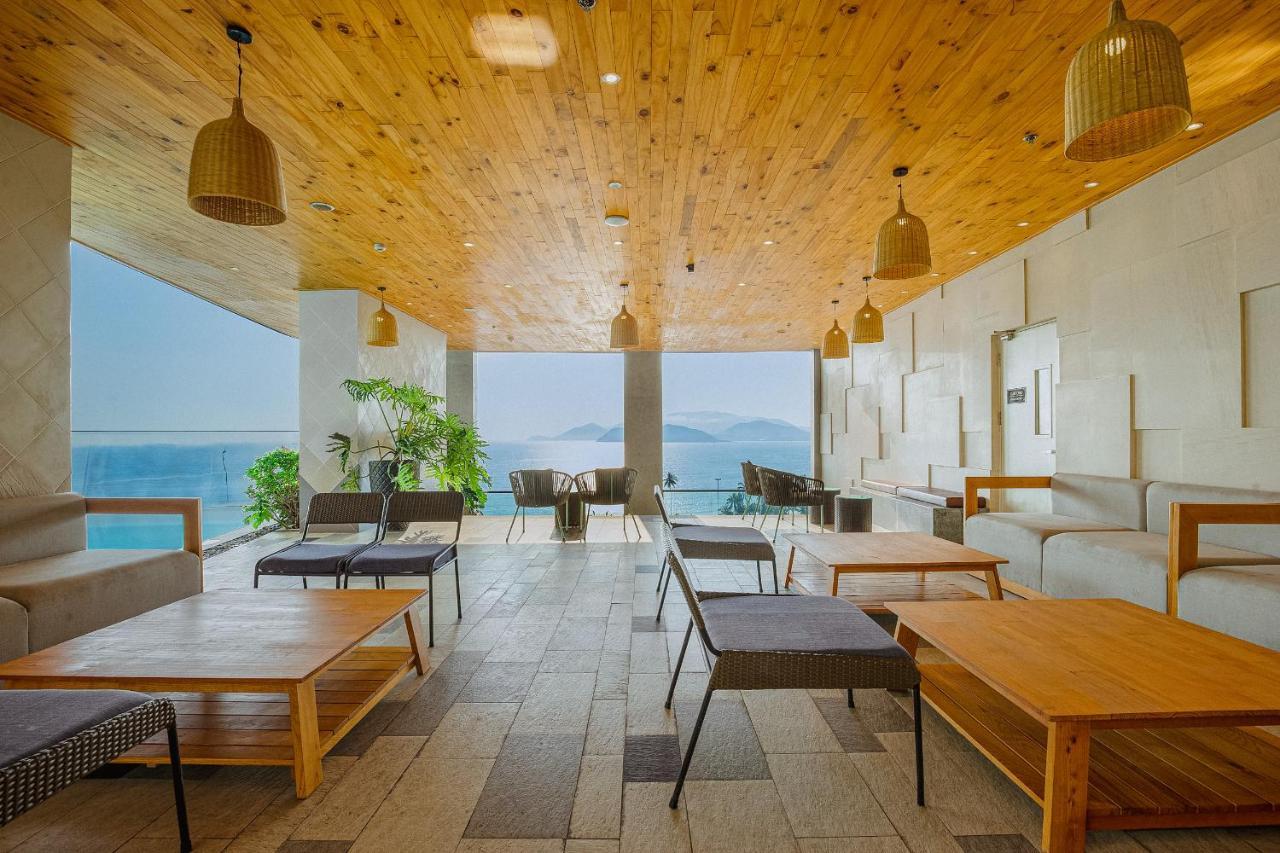 Az Five Stars Ocean View Apartment Nha Trang Esterno foto