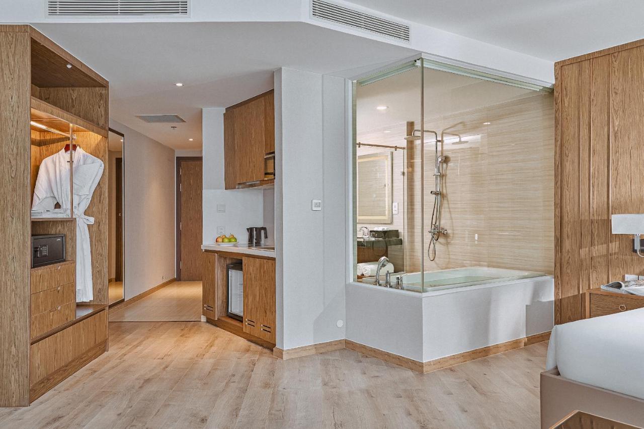 Az Five Stars Ocean View Apartment Nha Trang Esterno foto