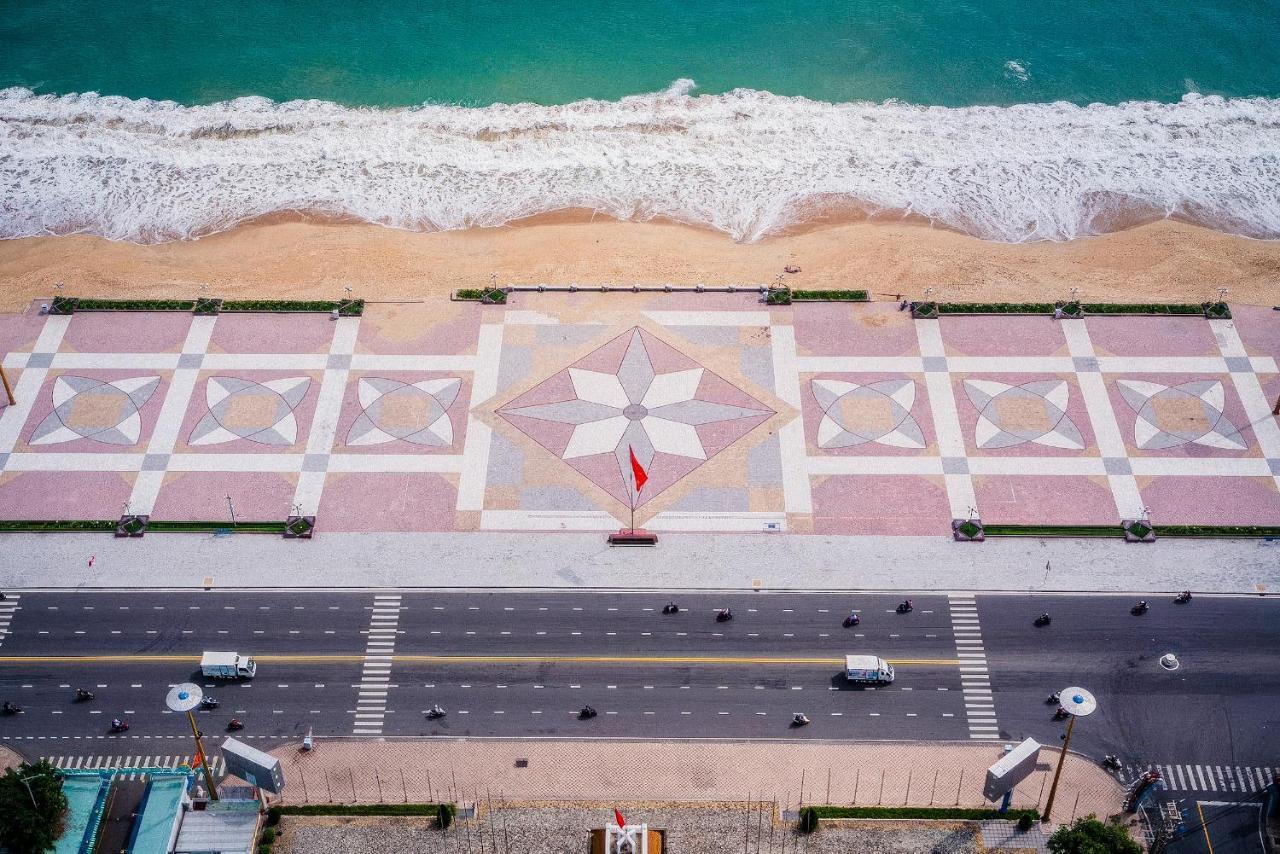 Az Five Stars Ocean View Apartment Nha Trang Esterno foto