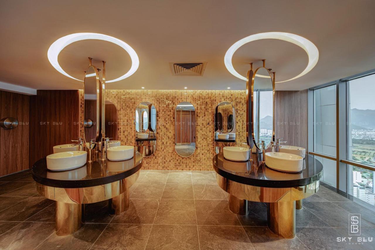 Az Five Stars Ocean View Apartment Nha Trang Esterno foto