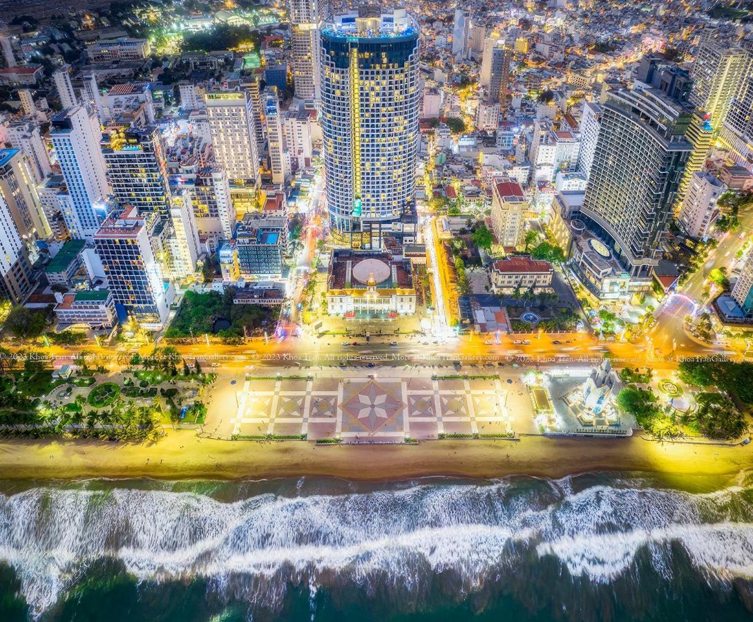 Az Five Stars Ocean View Apartment Nha Trang Esterno foto